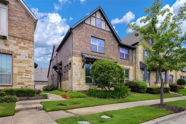 $3,200 | 4683 Rhett Lane, Unit A, Carrollton, TX 75010