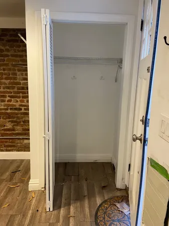 $2,200 | 373-375 3rd Street, Unit B, Jersey City, NJ 07302