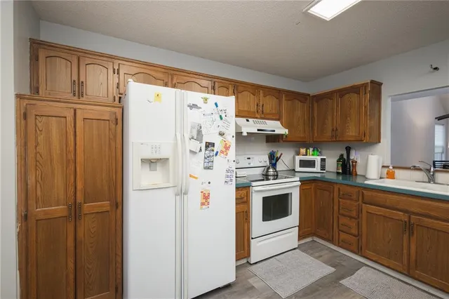 $239,500 | 17105 East 45th Street South, Independence, MO 64055