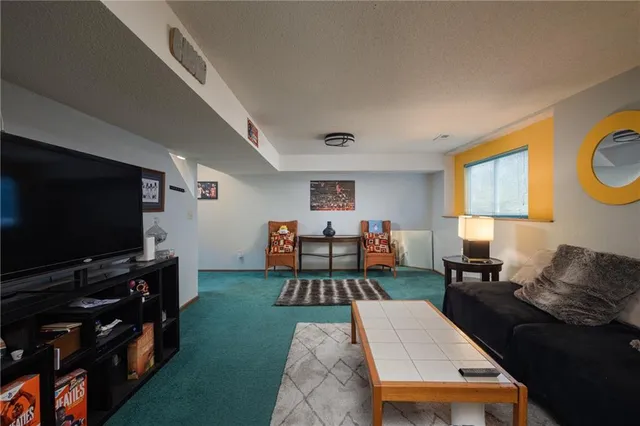 $240,000 | 17105 East 45th Street South, Independence, MO 64055