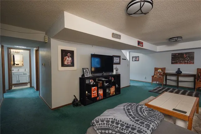 $240,000 | 17105 East 45th Street South, Independence, MO 64055