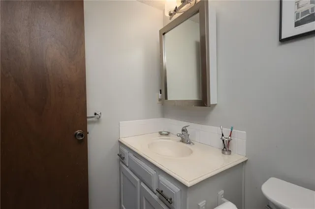 $240,000 | 17105 East 45th Street South, Independence, MO 64055