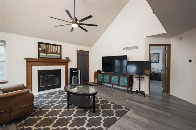 $239,500 | 17105 East 45th Street South, Independence, MO 64055