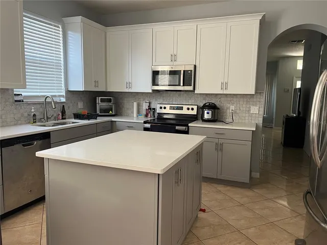 $2,795 | 10073 Savannah Bluff Lane, Orlando, FL 32829