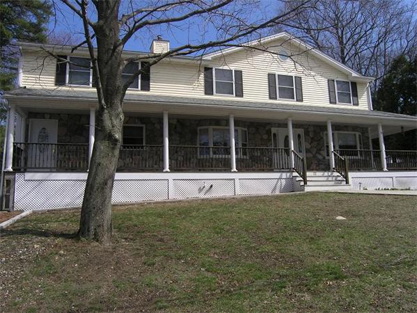 22 Cathy Road Burlington, MA 01803 - Photo 2 of 29 Gallery Image 2