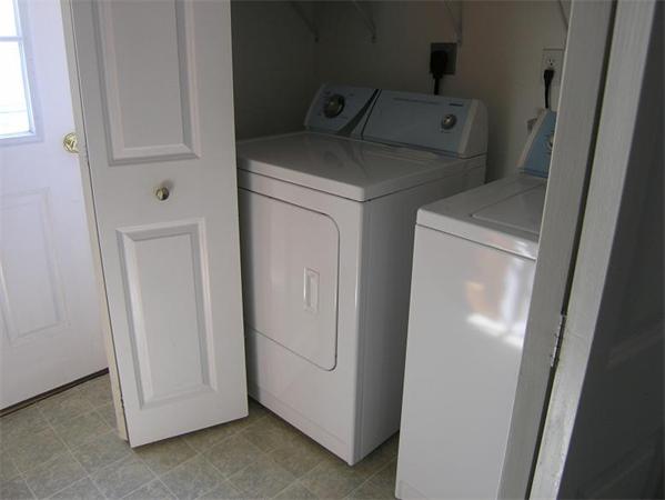 22 Cathy Road Burlington, MA 01803 - Photo 23 of 29 Gallery Image 23