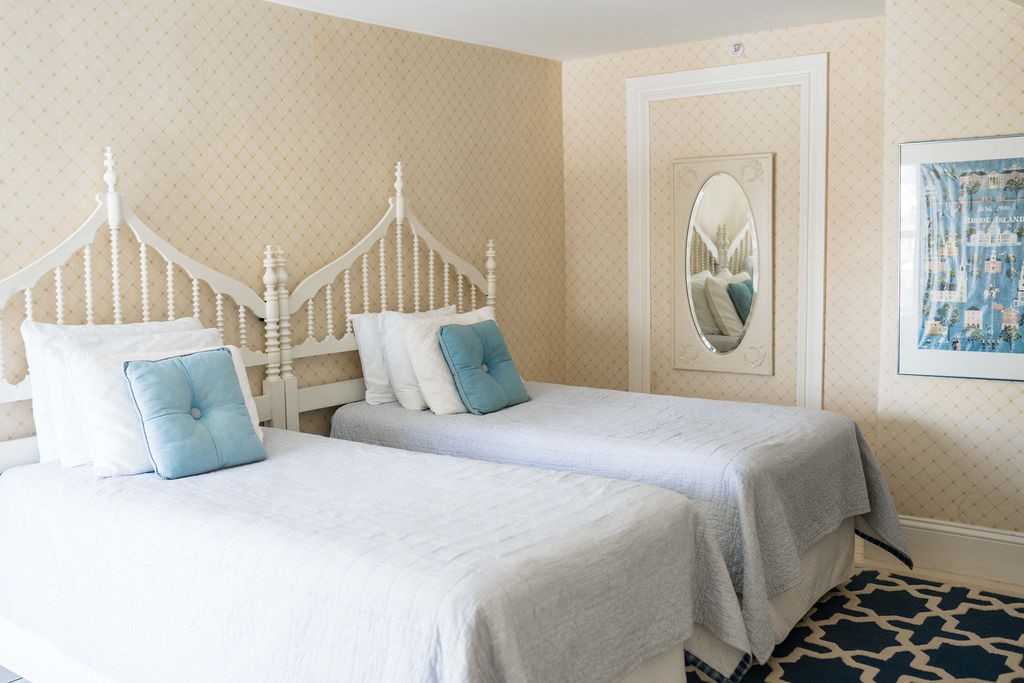 31 Old Beach Road Newport, RI 02840 - Photo 29 of 46 Twin beds.