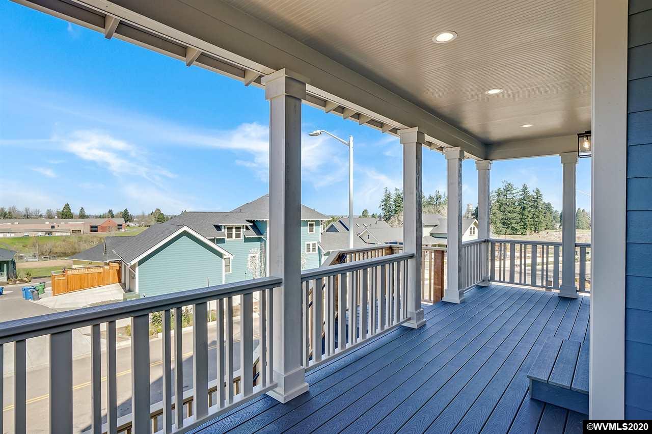 1534 Strong Road Southeast Salem, OR 97302 - Photo 2 of 35 Gallery Image 2