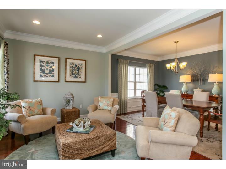 52 Buckeye Road Woolwich Township, NJ 08085 - Photo 8 of 17 Living Room
