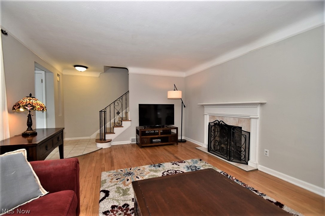 1334 Croyden Road Lyndhurst, OH 44124 - Photo 6 of 27 Gallery Image 6