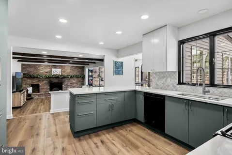 $689,000 | 1 Harper Ferry Court, Medford, NJ 08055