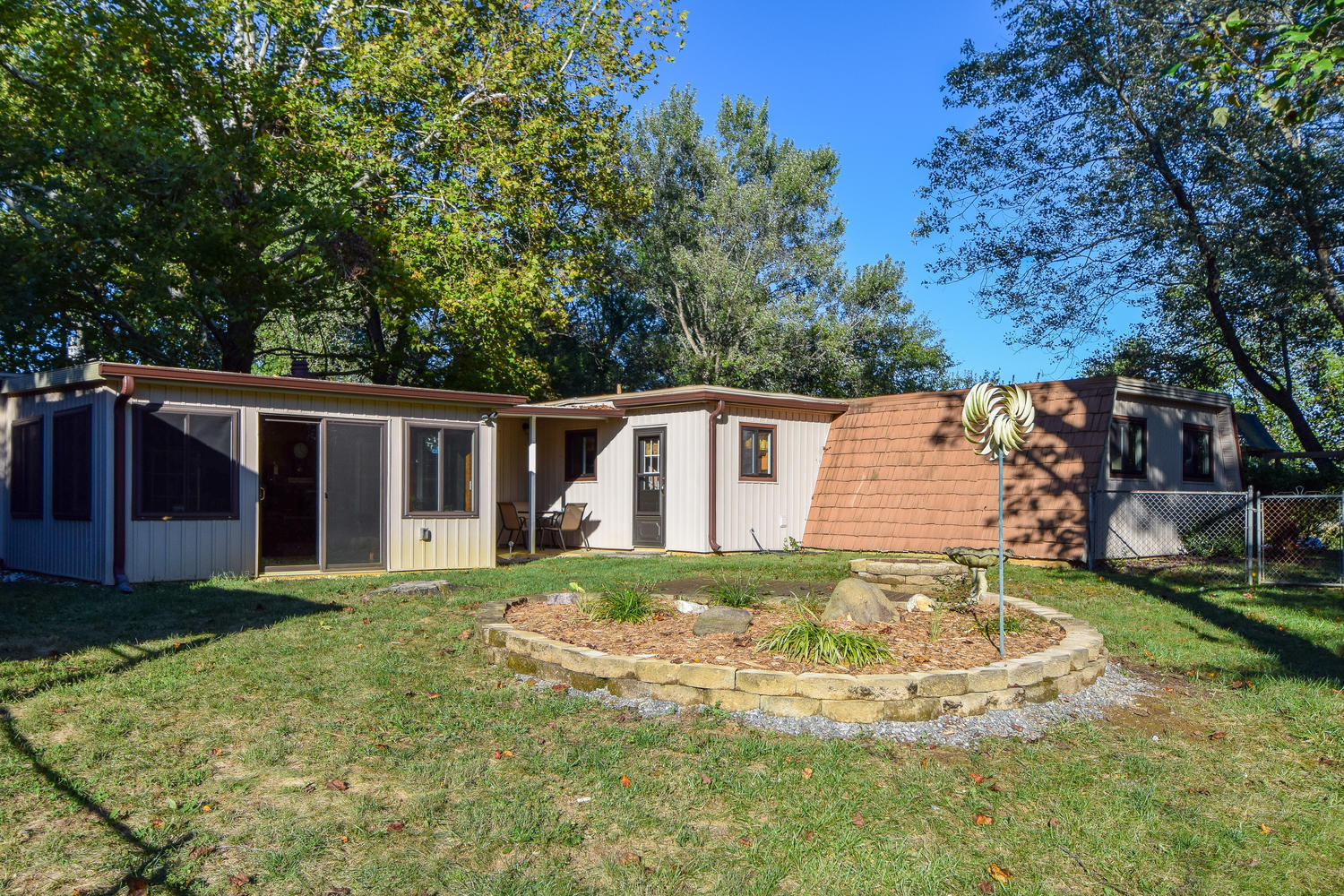 353 Cox Road Troutville, VA 24175 - Photo 21 of 27 353 Cox Rd Troutville VA 24175-large-023