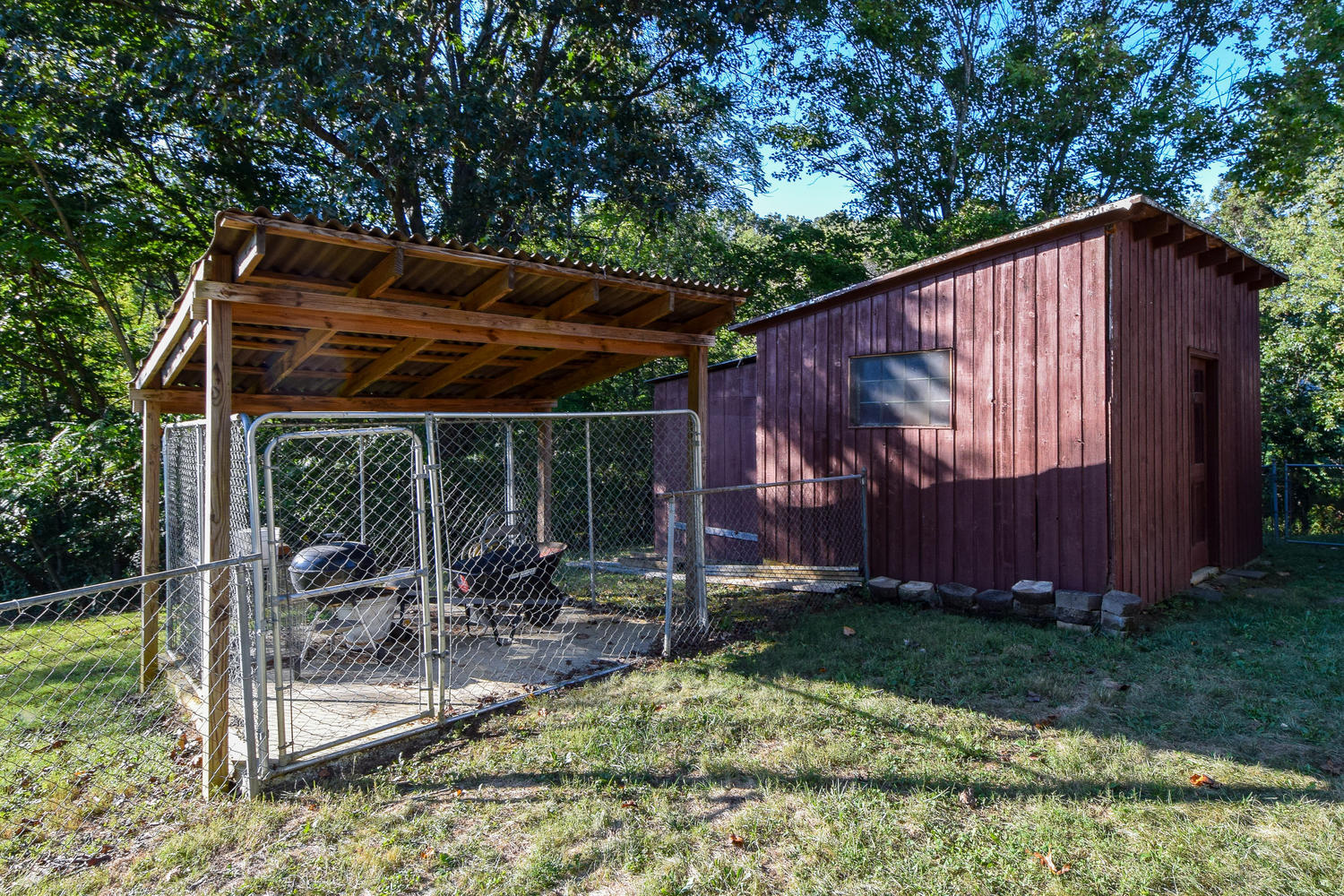 353 Cox Road Troutville, VA 24175 - Photo 23 of 27 353 Cox Rd Troutville VA 24175-large-025