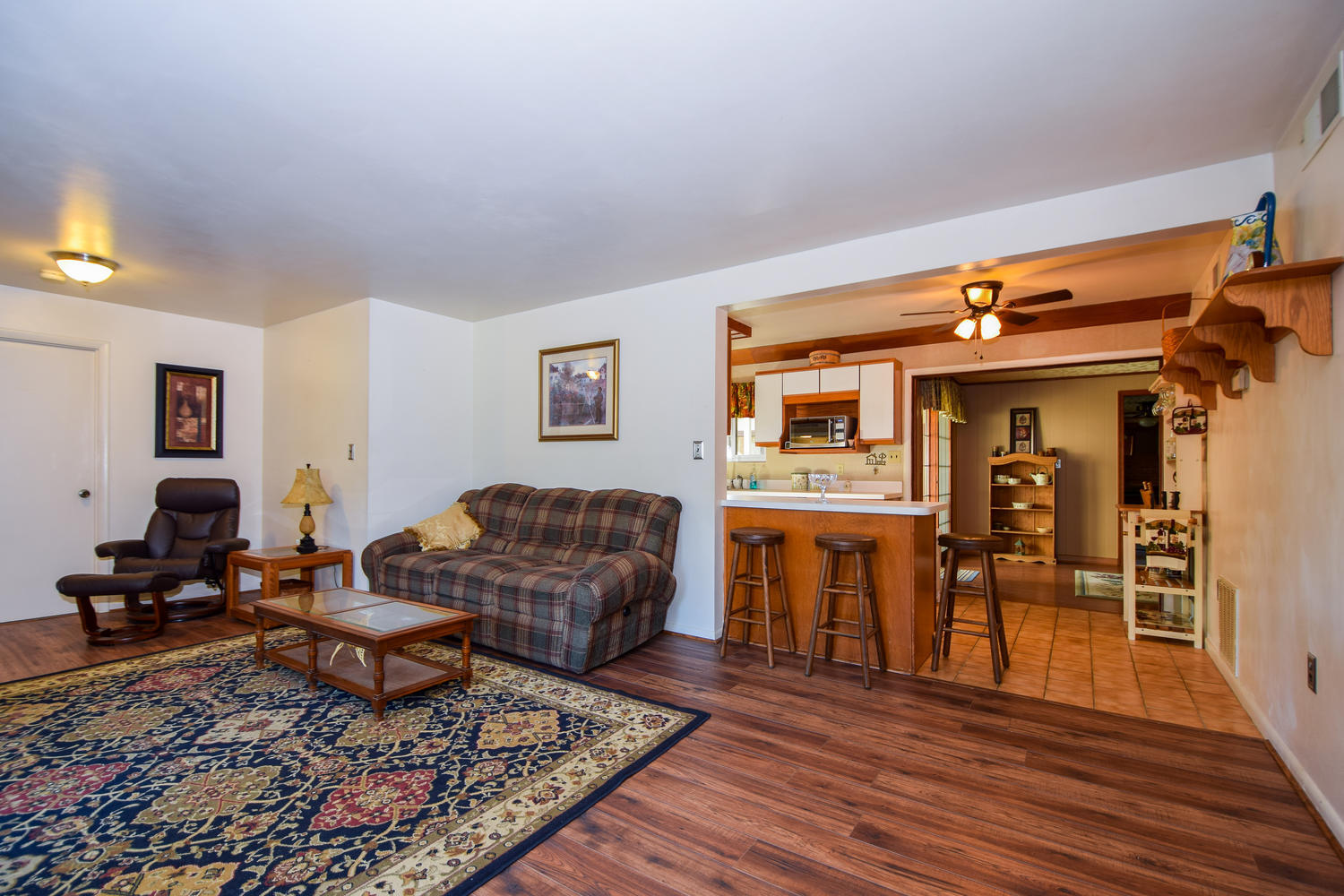 353 Cox Road Troutville, VA 24175 - Photo 6 of 27 353 Cox Rd Troutville VA 24175-large-006