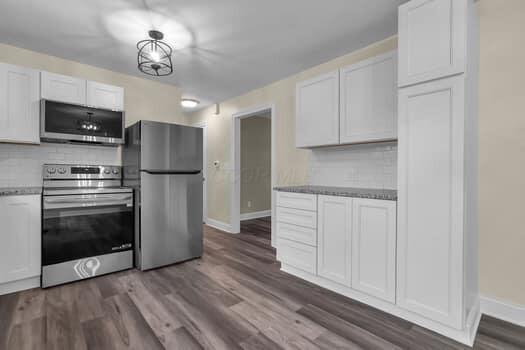4800 Bourke Road Columbus, OH 43229 - Photo 10 of 31 large-019a35f1-cd30-702c-8ff8-2f48937979