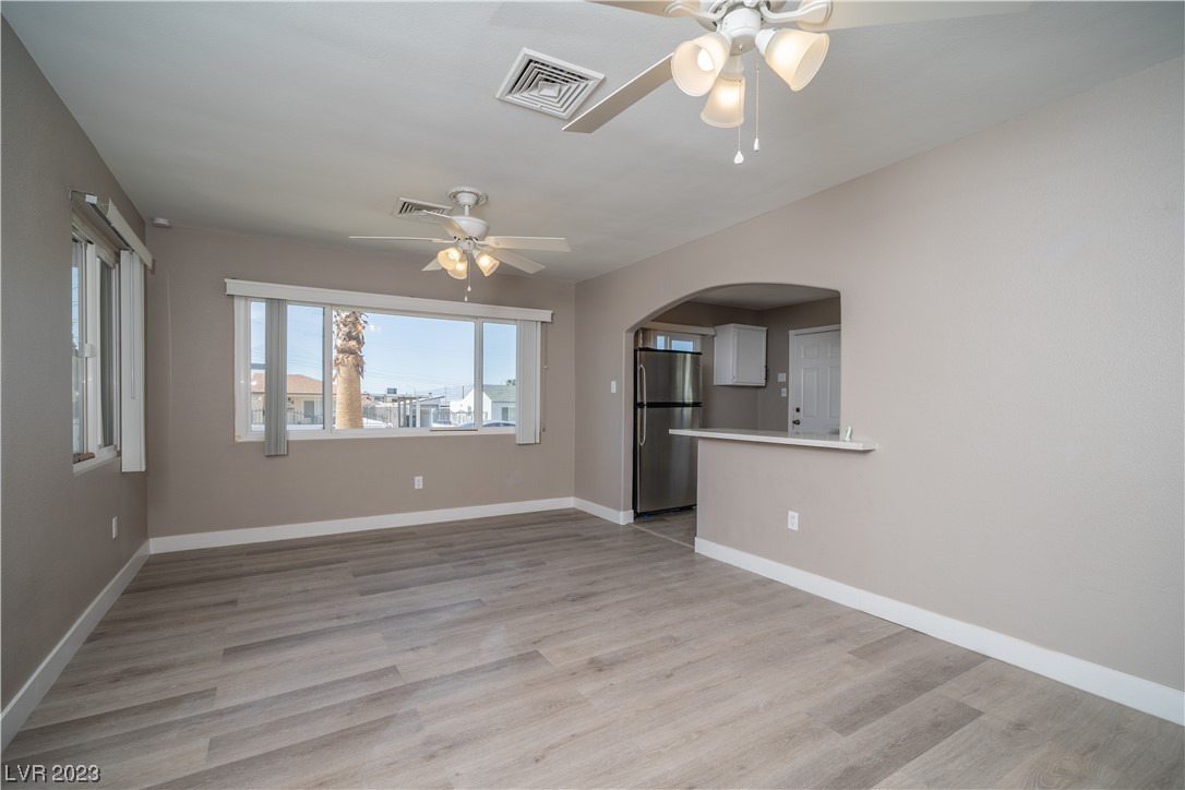 17 Laswell Street Henderson, NV 89015 - Photo 12 of 25