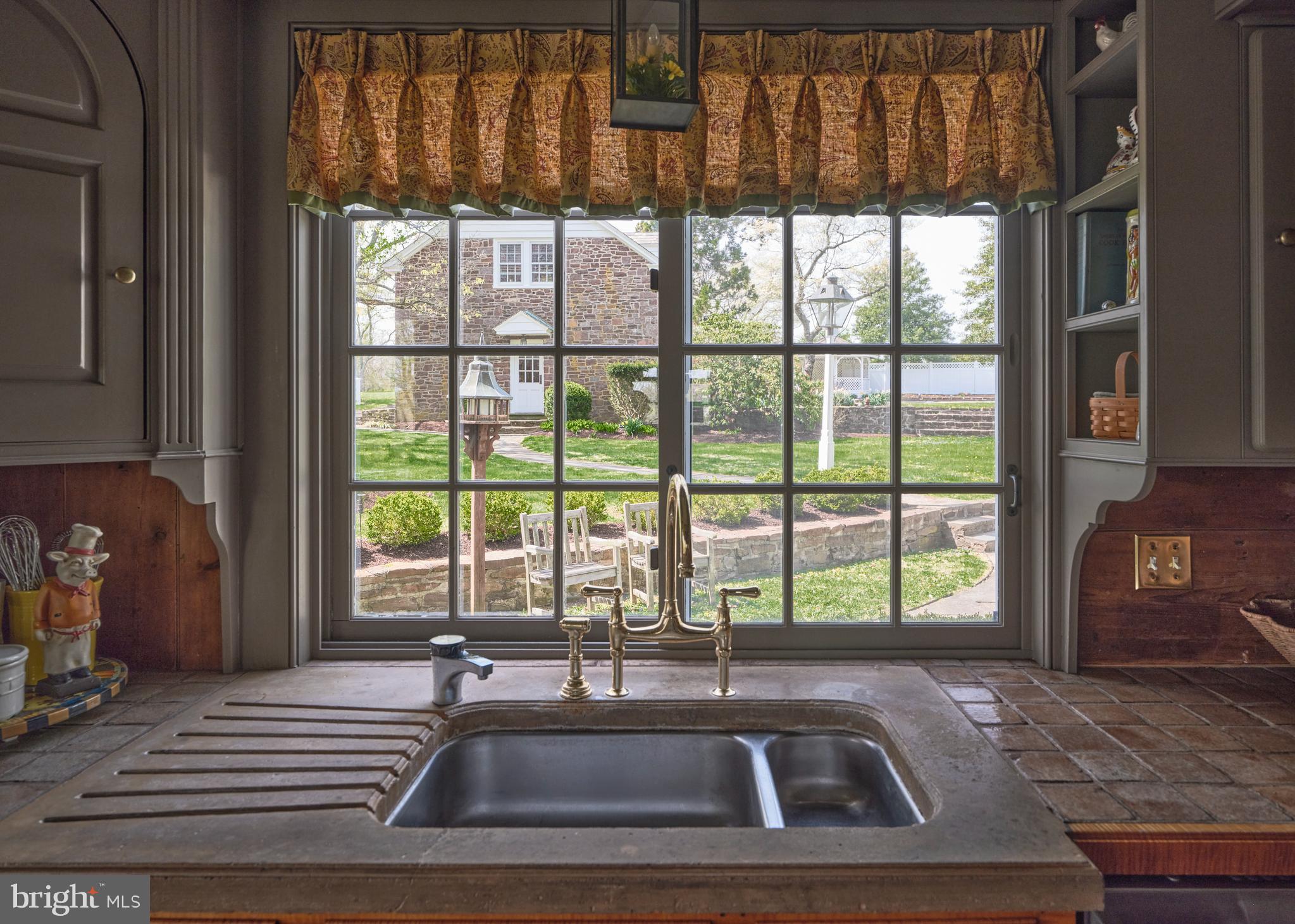 6398 Durham Road Pipersville, PA 18947 - Photo 15 of 68