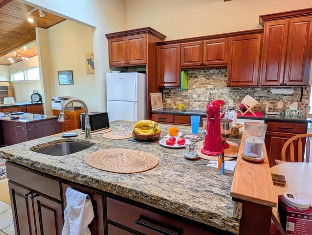 $1,150,000 | 2175 West McManamon Road, Othello, WA 99344