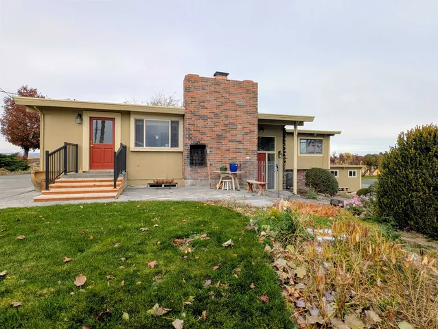 $1,150,000 | 2175 West McManamon Road, Othello, WA 99344