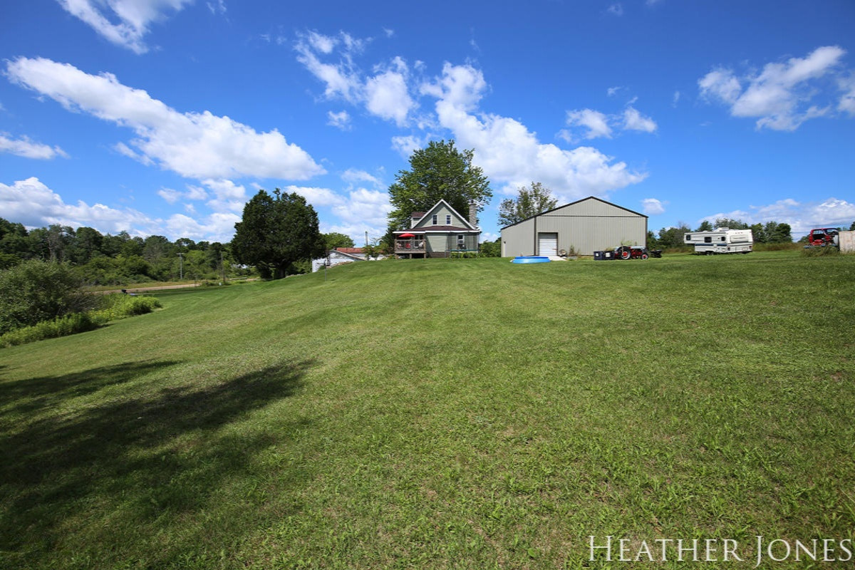 3532 Fleck Road Six Lakes, MI 48886 - Photo 25 of 29 IMG_3783