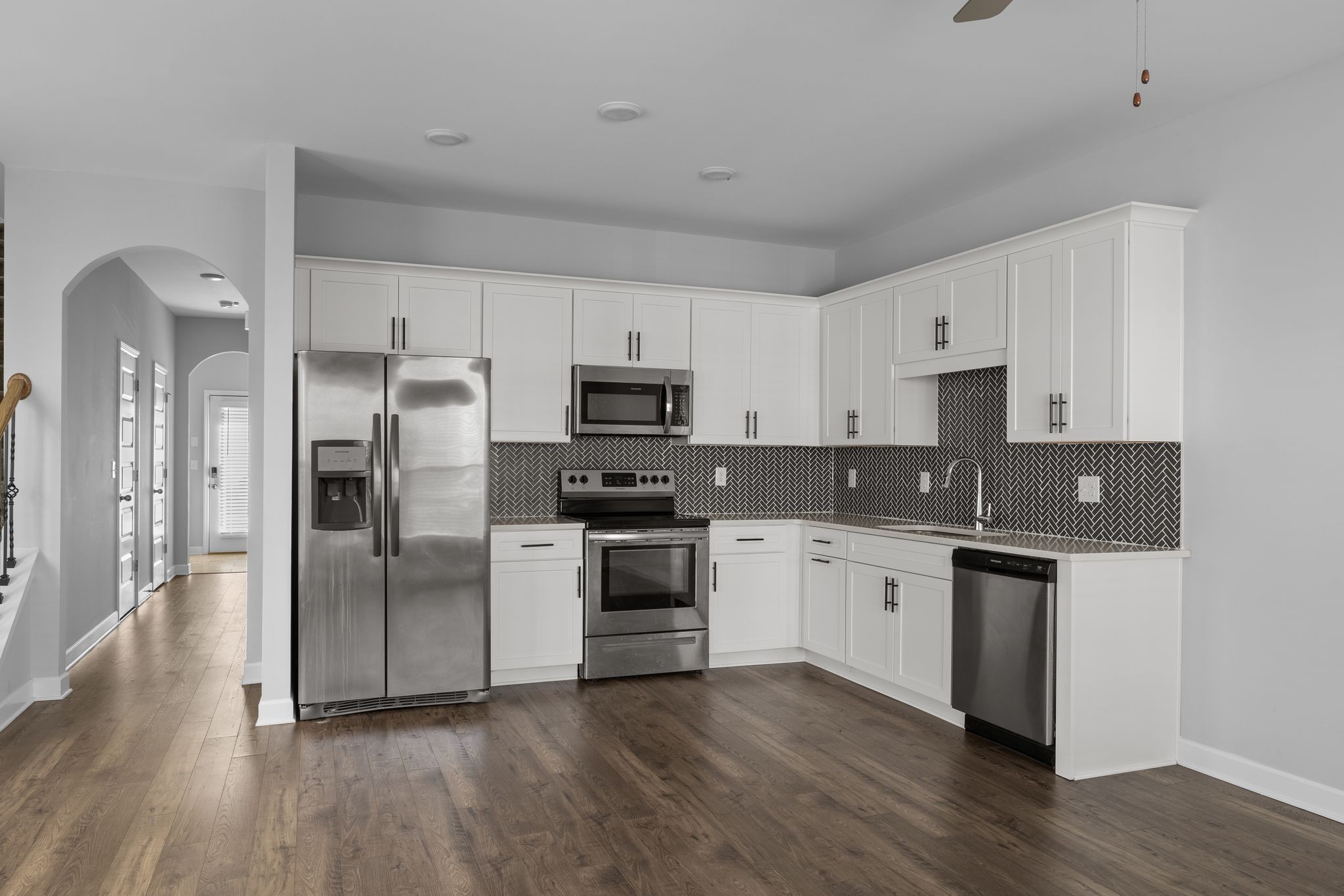 2572 Napa Valley Way Columbia, TN 38401 - Photo 11 of 29