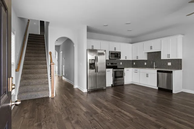 $1,900 | 2572 Napa Valley Way, Columbia, TN 38401