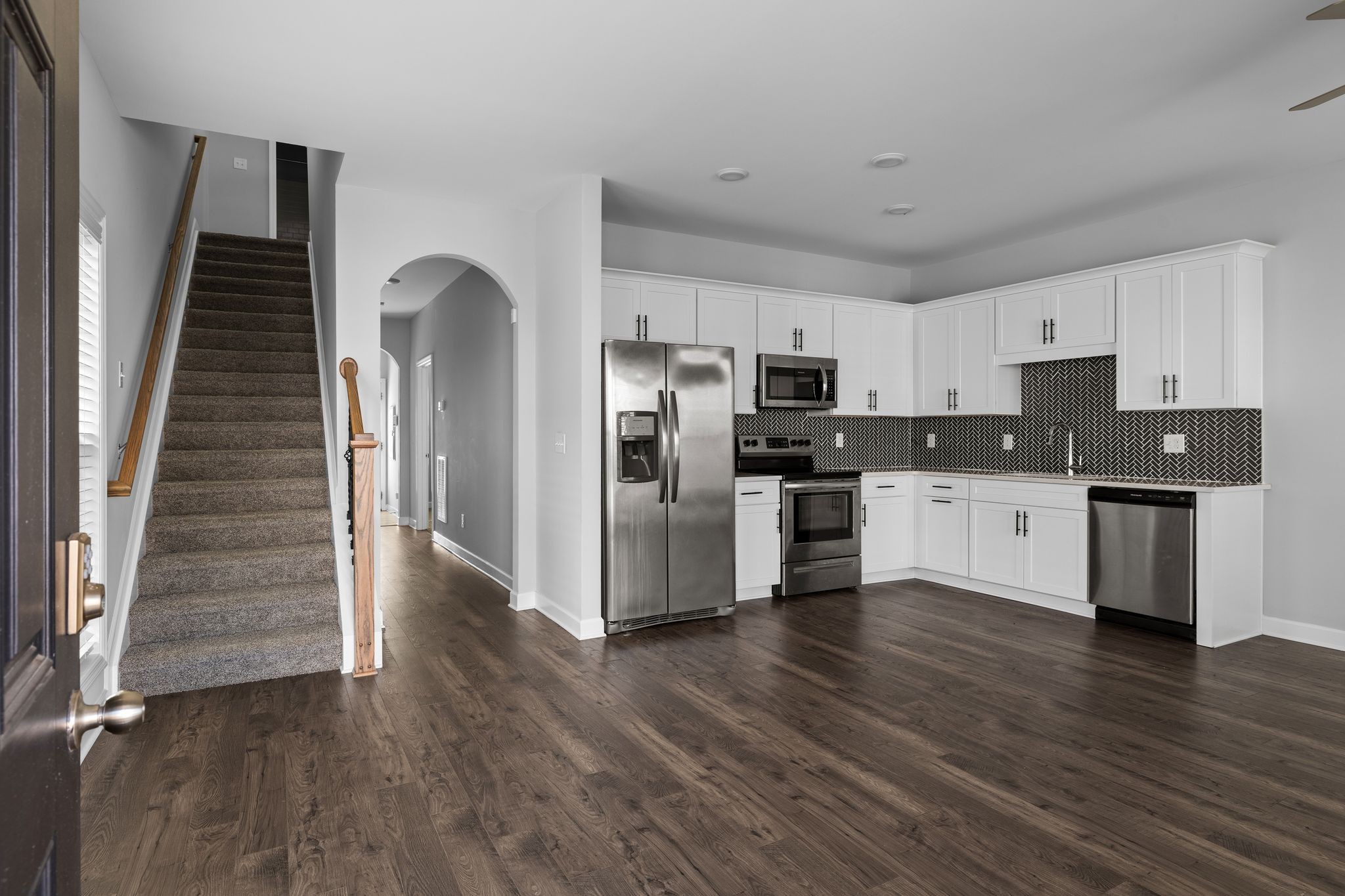 2572 Napa Valley Way Columbia, TN 38401 - Photo 6 of 29