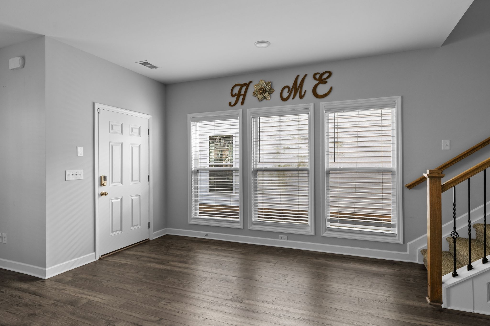 2572 Napa Valley Way Columbia, TN 38401 - Photo 7 of 29