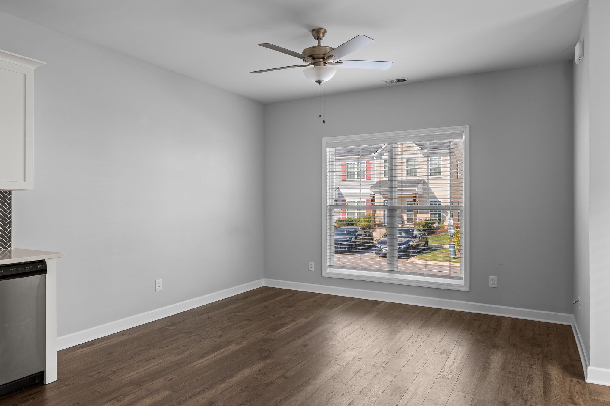 2572 Napa Valley Way Columbia, TN 38401 - Photo 10 of 29