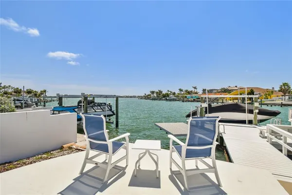 $2,400,000 | 2233 Donato Drive, Belleair Beach, FL 33786