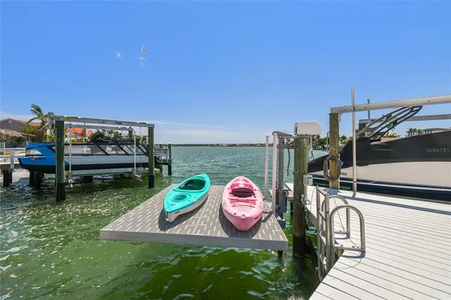 $2,599,000 | 2233 Donato Drive, Belleair Beach, FL 33786