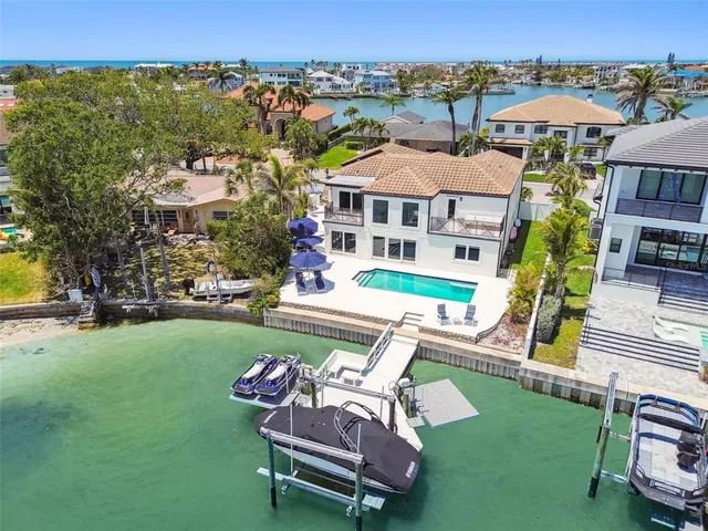 $2,599,000 | 2233 Donato Drive, Belleair Beach, FL 33786