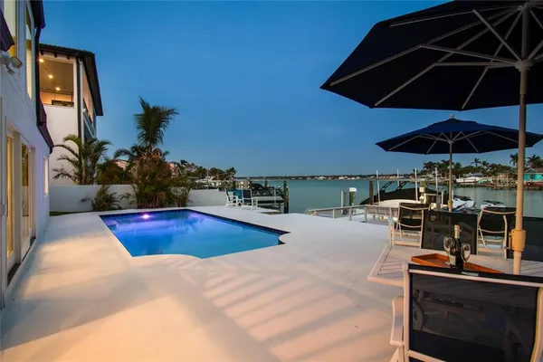 $2,400,000 | 2233 Donato Drive, Belleair Beach, FL 33786