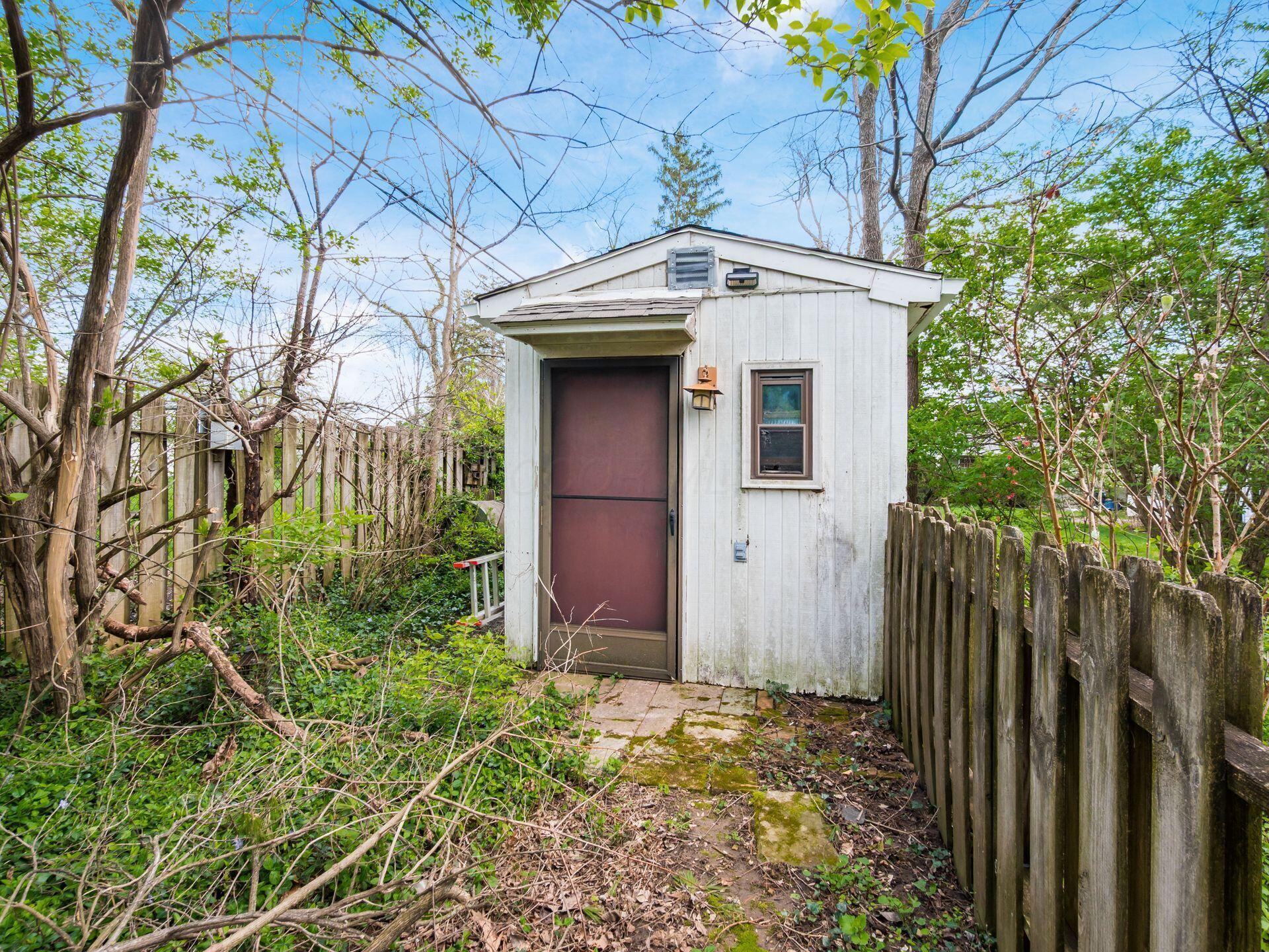 2252 Johnston Road Columbus, OH 43220 - Photo 48 of 50 Storage Shed, With Power