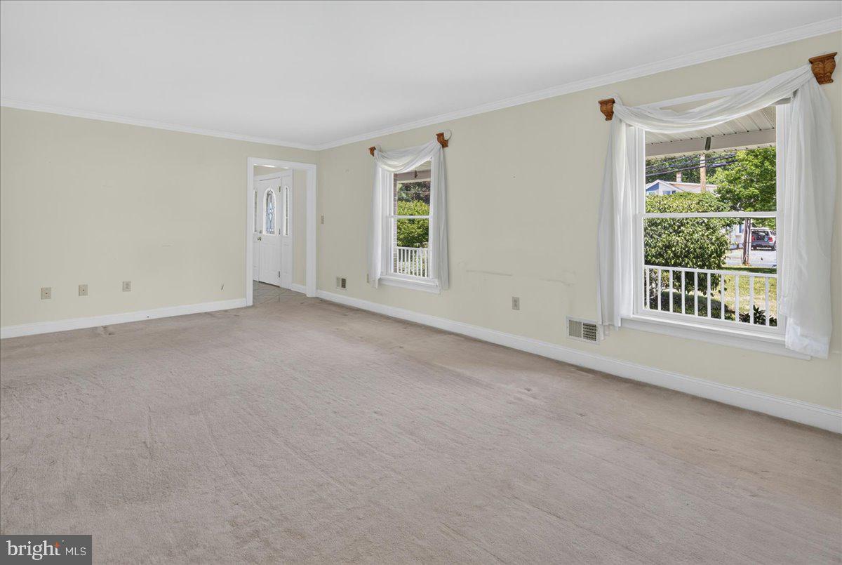 1491 Kuser Road Hamilton, NJ 08619 - Photo 16 of 42