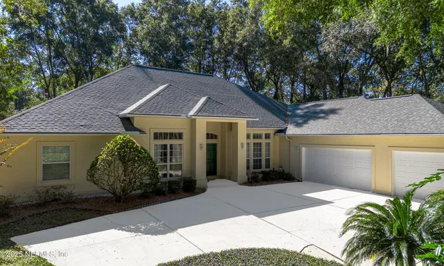$689,000 | 3526 Shinnecock Lane, Green Cove Springs, FL 32043