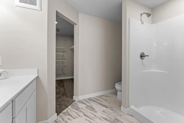 $454,720 | 2017 Aster Lane, Mankato, MN 56001