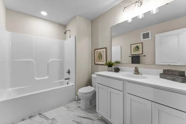 $454,720 | 2017 Aster Lane, Mankato, MN 56001