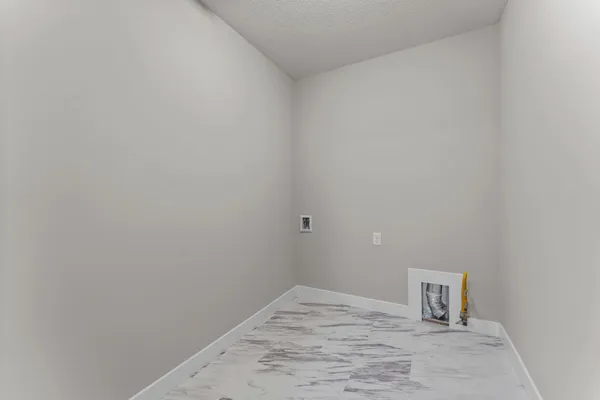 $454,720 | 2017 Aster Lane, Mankato, MN 56001