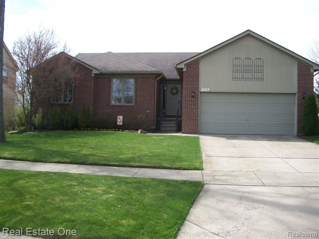 1574 Nadine Rochester, MI 48307 - Photo 1 of 19 1574 Nadine Dr