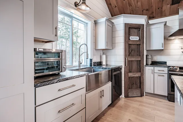 $825,000 | 5 Whippoorwill Drive, Naples, ME 04055