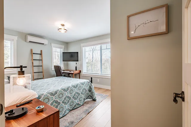 $825,000 | 5 Whippoorwill Drive, Naples, ME 04055