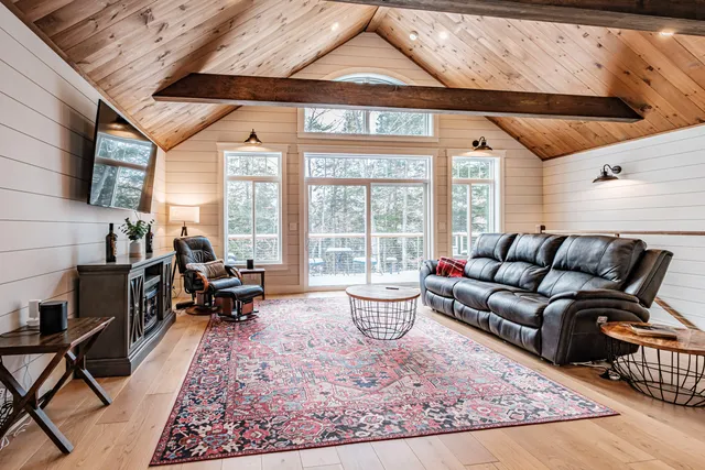 $825,000 | 5 Whippoorwill Drive, Naples, ME 04055
