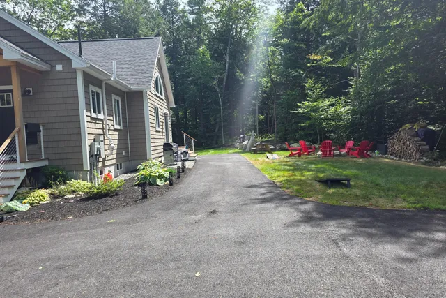 $825,000 | 5 Whippoorwill Drive, Naples, ME 04055