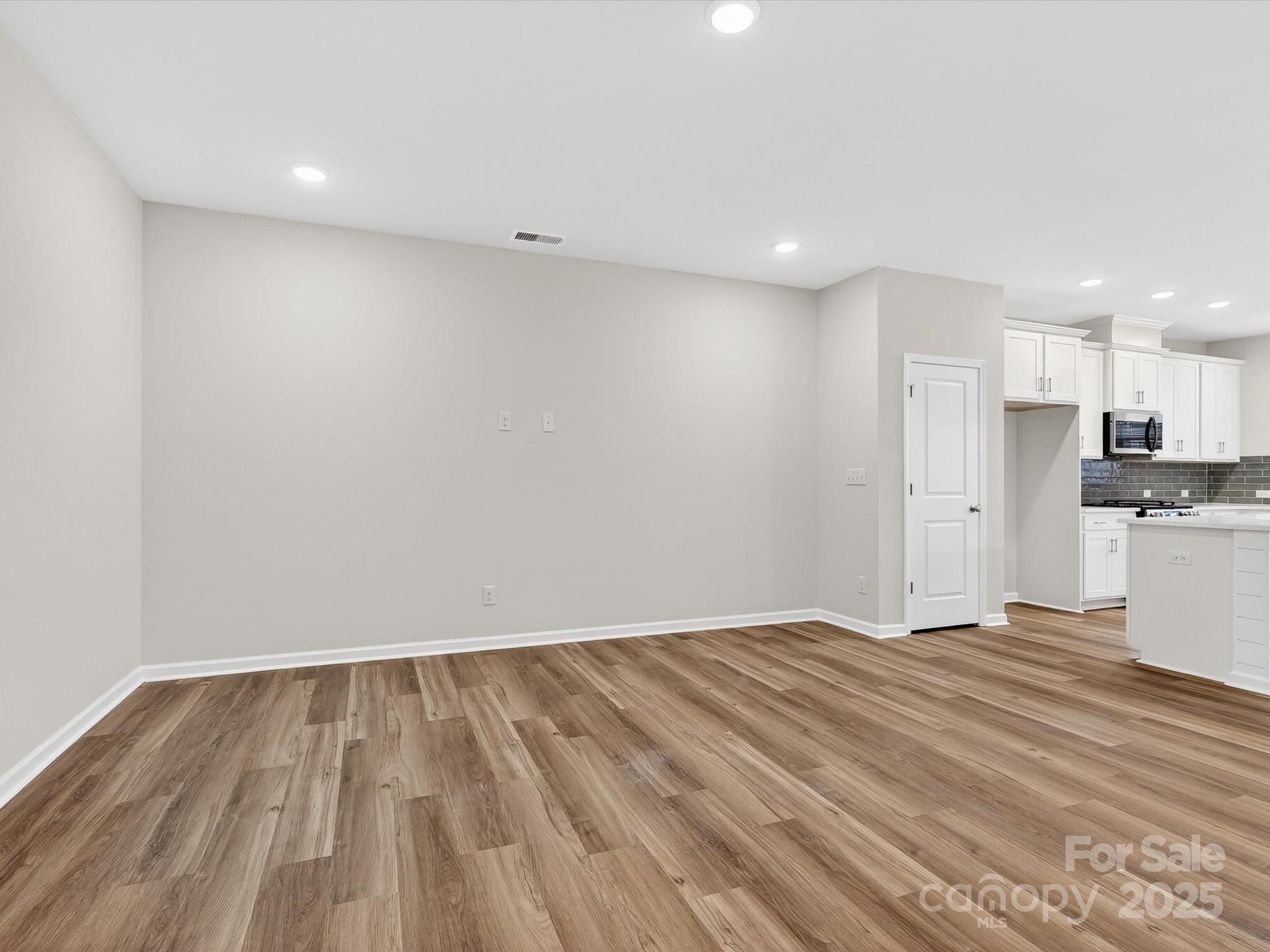 11443 Prosperity Church Road Huntersville, NC 28078 - Photo 7 of 33