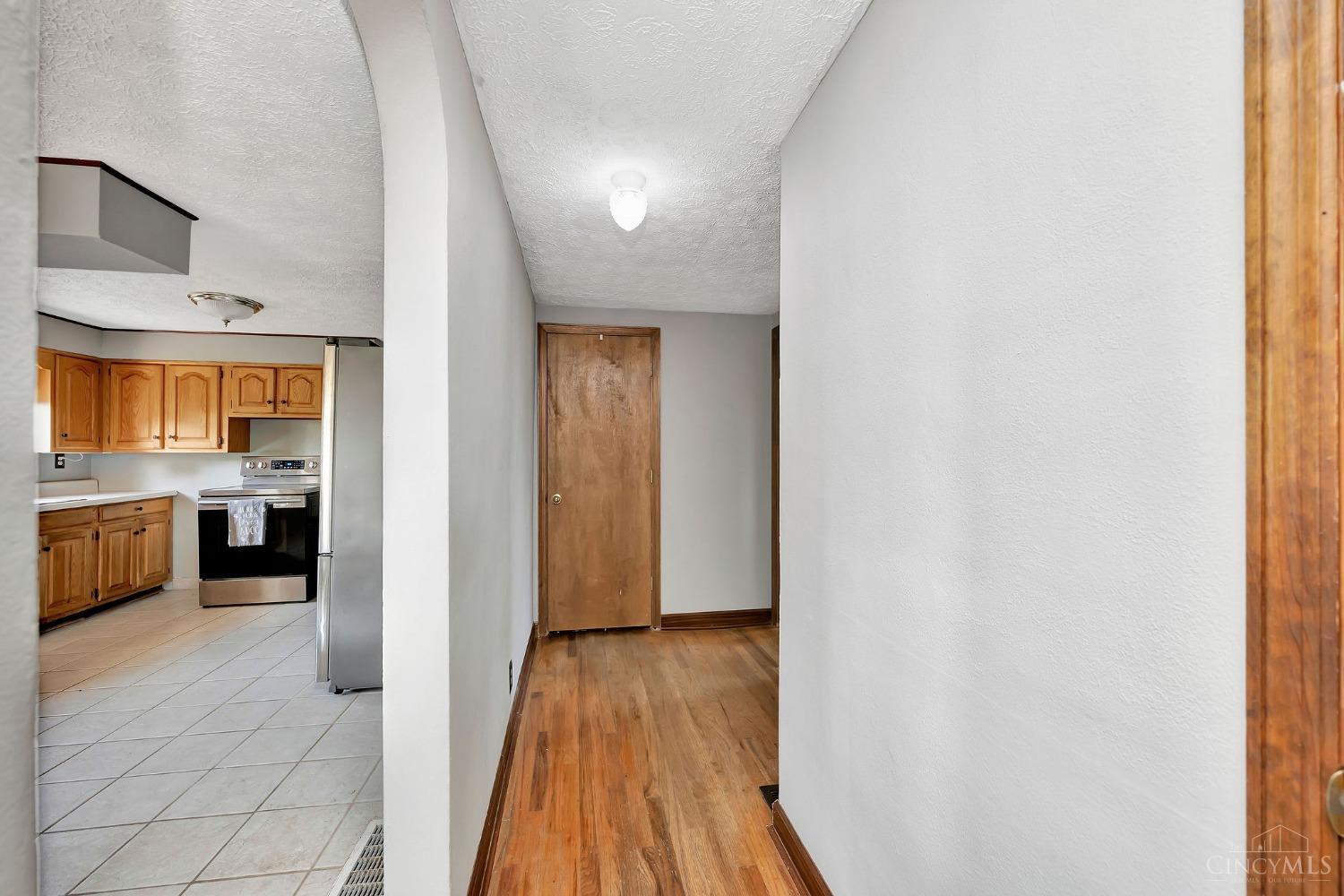 1103 Brunner Road Hamilton, OH 45013 - Photo 23 of 32 Gallery Image 23