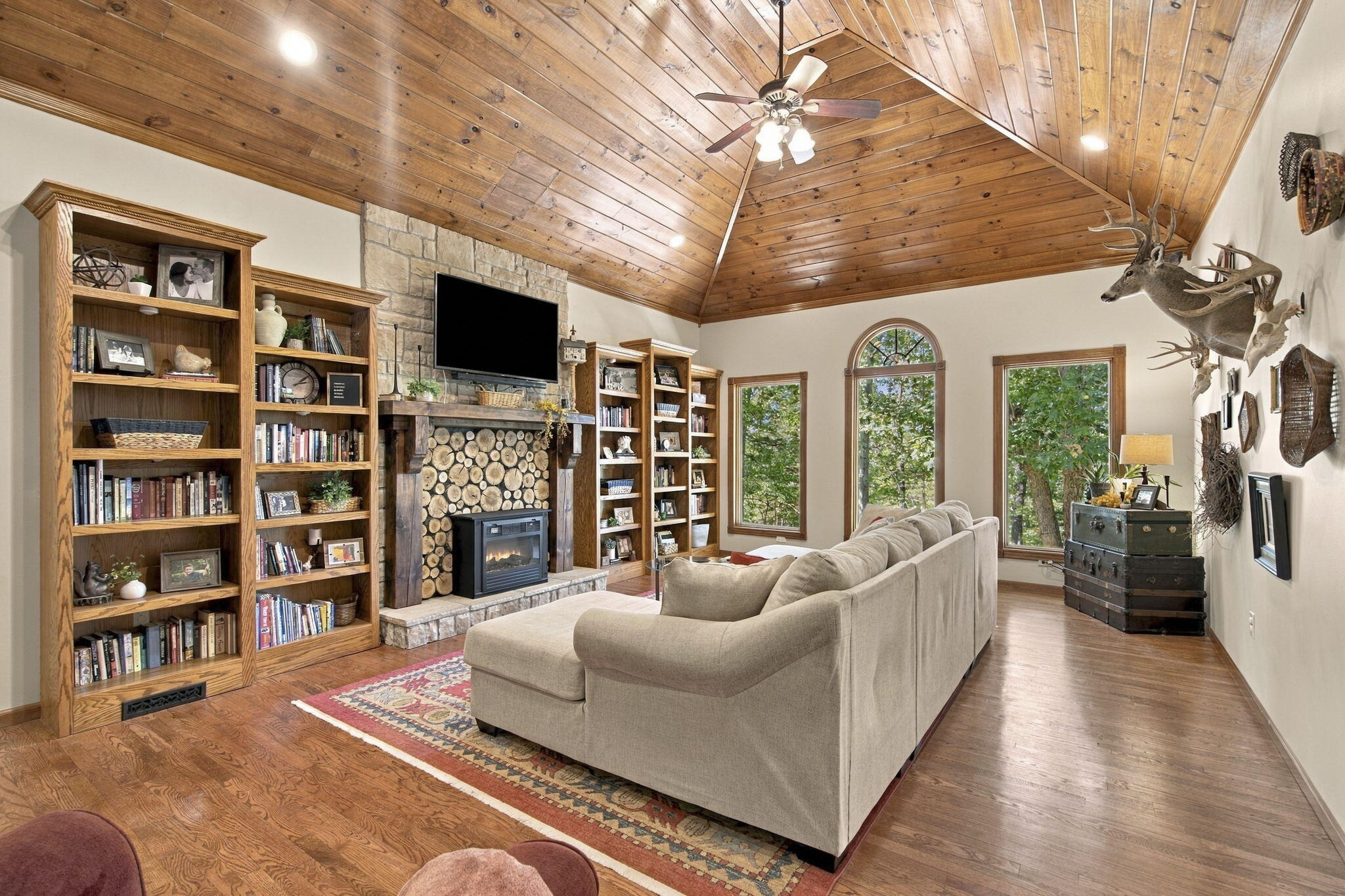1461 Equestrian Road Ozark, MO 65721 - Photo 17 of 74 17-web-or-mls-DSC04417_with_tv
