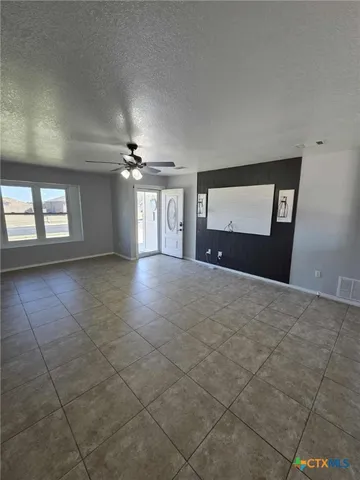 $230,000 | 3005 Viewcrest Drive, Killeen, TX 76549