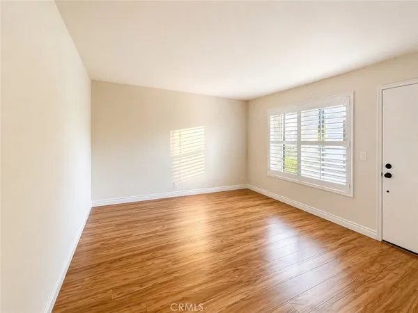 $3,190 | 25 Brookfield, Irvine, CA 92604