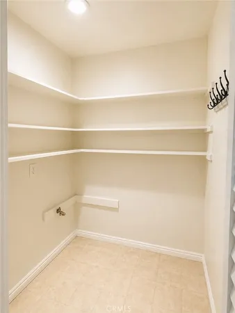 $3,190 | 25 Brookfield, Irvine, CA 92604